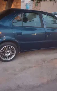 سمند ال‌ایکس 85 رنگ آبی متالیک