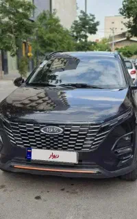 ام وی ام X33 کراس مدل ۴۰3 CROSS
