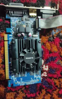 کارت گرافیک گیگابایت 2 گیگ