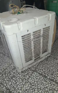 کولر آبی و ترازوی قدیمی