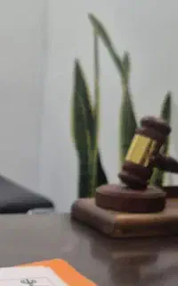 وکیل دادگستری/مشاوره حقوقی/متخصص قراردادنویسی