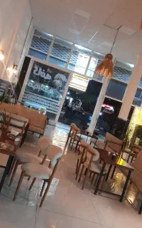 میز و صندلی تدی ۴ دست به فروش میرسد