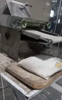 وابر  خمیر پهن کن