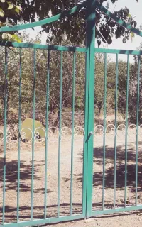 اجرای فنس و سیم خادار
