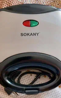 ساندویج ساز  وپلوپز