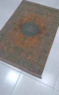قالیچه فرش ۱در ۱/۵ محتشم ۱۲۰۰شانه حراجی