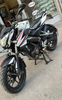 موتور ns200