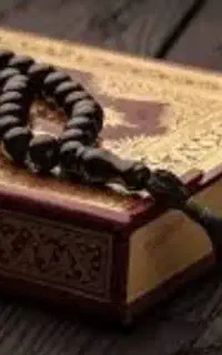 کتاب مذهبی