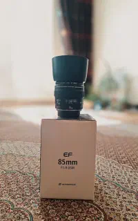 لنز 85mm canon