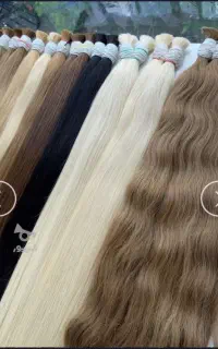 نیاز به اکستنشن کار حرفه ای موی طبیعی