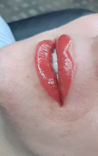 خدمات تخصصی آرایش دائم