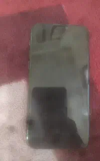 آیفون11پرو بدون خط و خش