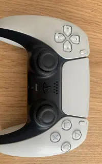 دسته  و  پایه شارژ  ps5  اصلی  اورجینال