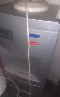 دستگاه آب سرد و گرم کن، یخچال دار