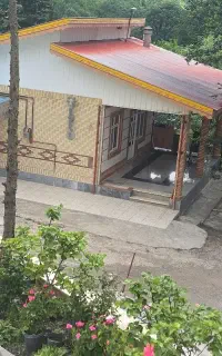 نیرو برای باغ ونظافت ساختمان با خانه برای سکونت