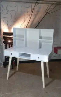 نیمکت پایه استوانه ای