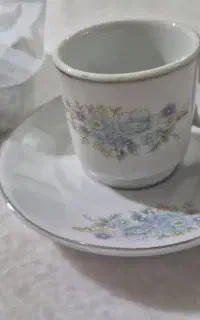 ۶ تا فنجون قهوه خوری چینی قدیمی