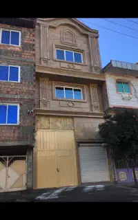 انبار و دفتر رسالت تجاری ۳۵۰ متر ۳ طبقه