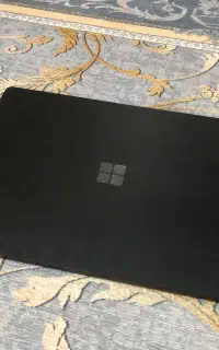 سرفیس لپتاپ ۴، ۱۵ اینچی
