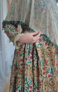 لباس لری
