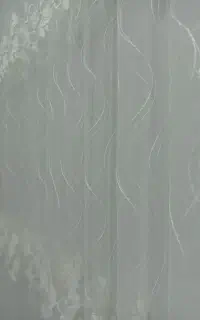 پرده حریر شیشه شاین گلدوزی شده طرح کلاسیک گل و برگ