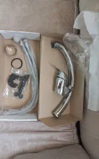 شیر آب اهرمی ظرفشویی کاملا نو با جعبه
