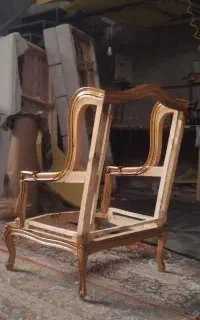 رنگارنگ مبلمان و غذا خوری
