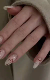 کاشت ناخن و مژه