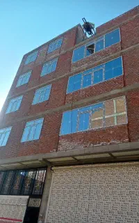 درب وپنجره با چک 4 ماهه