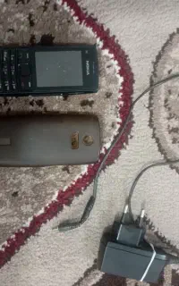 یک عدد گوشی نونو