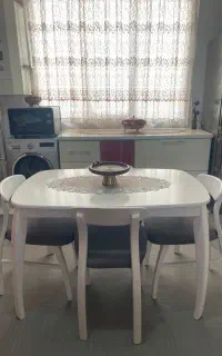 میز ناهارخوری چوبی چهارنفره