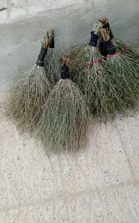 سلام وقت بخیر جارو روستایی دونه ۱۰۰۰۰۰۰تومان