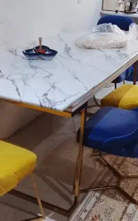 میز‌ناهارخوری۴نفره