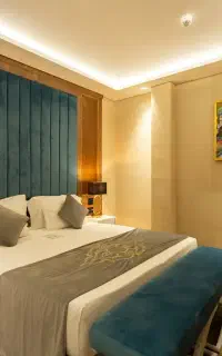 تور مشهد قطار و هواپیما اتوبوس اقساط