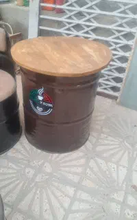 میز و صندلی