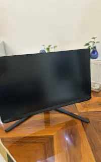 Monitor 4K UHD IPS 144Hz