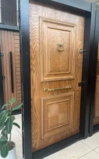 درب ضدسرقت با روکش بلوط تک قاب و دوقاب