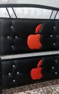 تخت یک نفره فلزی