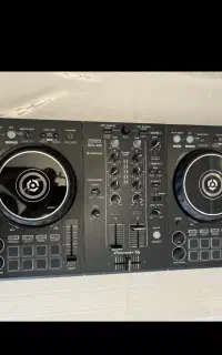 دستگاه دیجی ddj400