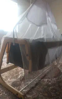 تخت و گهواره نوزاد (تخت کنار مادر)