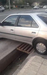 پژو ۴۰۵ مدل ۸۴