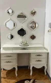 اینه و‌ کنسول
