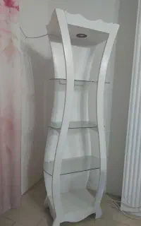 دکوری سفید