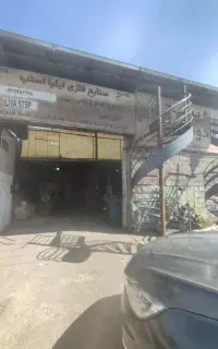استخدام جوشکار پله گرد و درب و پنجره