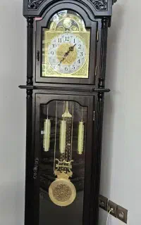 ساعت ایستاده