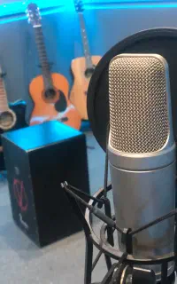 استودیو صدا و موسیقی صحنه آبی