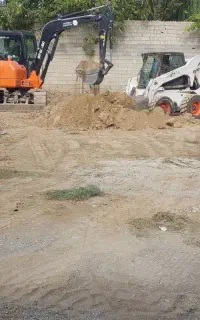 بابکت مینی بیل حمل نخاله تخریب پیکور خاکبرداری