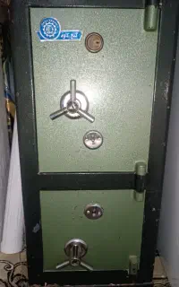 گاو صندوق اسباب بازی