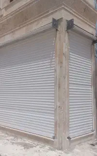 کرکره و سایبان برقی بهنام دُر