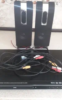 یکدستگاه دی وی دی مارک هنزا اصل رم و فلش خور